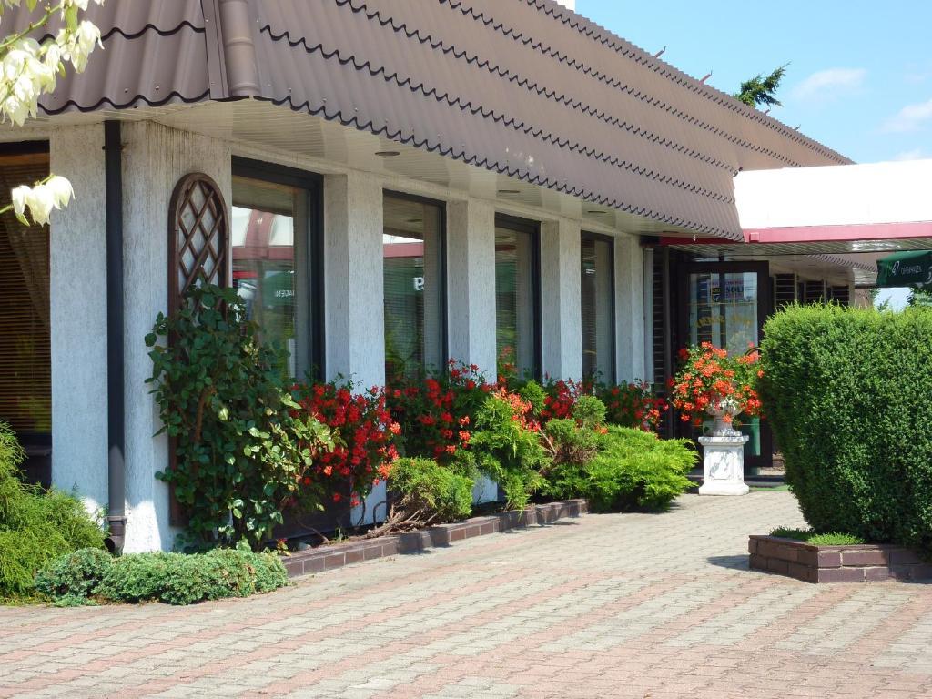 Hotel Astra Tajemniczy Ogrod ポズナン エクステリア 写真